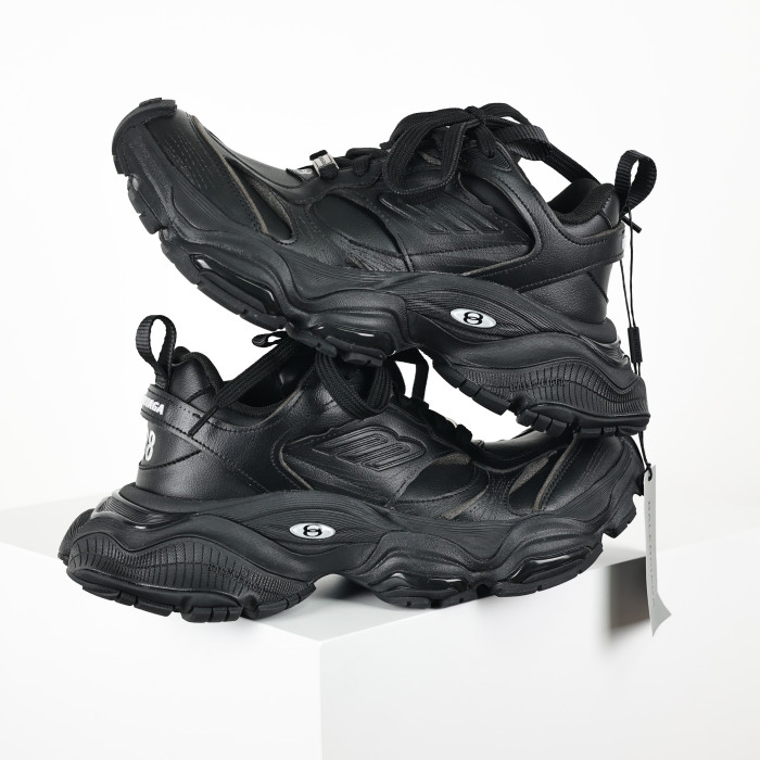 Balenciaga Cargo sneakers in black