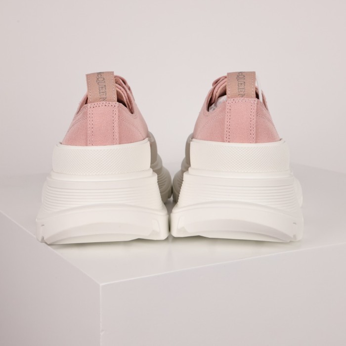 Alexande* McQuee* Wmns Tread Slick Lace Up 'Magnolia'