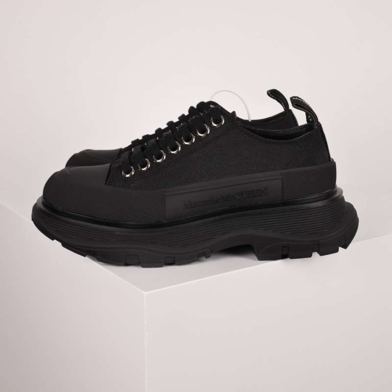 Alexande* McQuee* Wmns Tread Slick Lace Up 'Black'