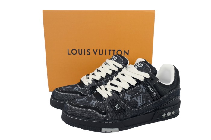 Lou1s Vuitt0n Trainer New All Black