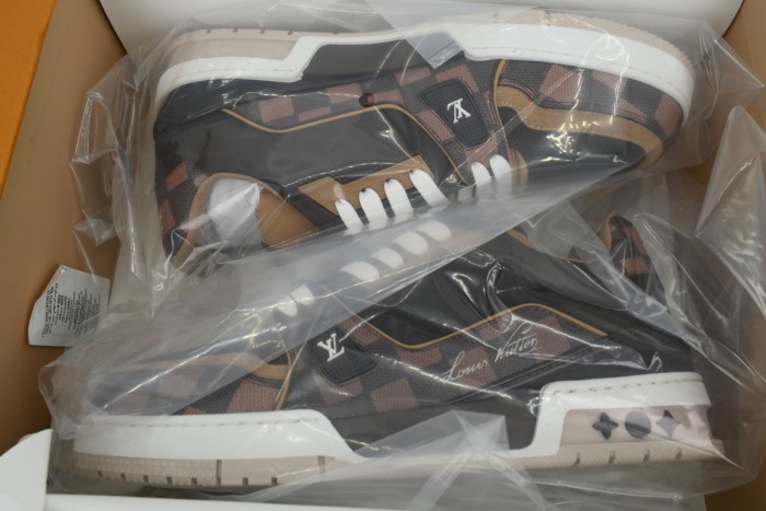 Lou1s Vuitt0n Trainer × NIGO Co Branded Coffee Colors