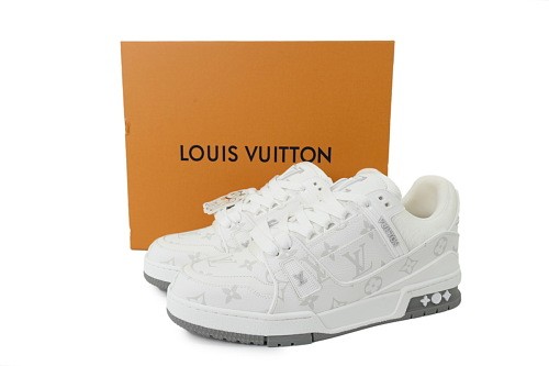 Louis Vuitton Trainer Sneaker(NFC Chip Edition)White Gray