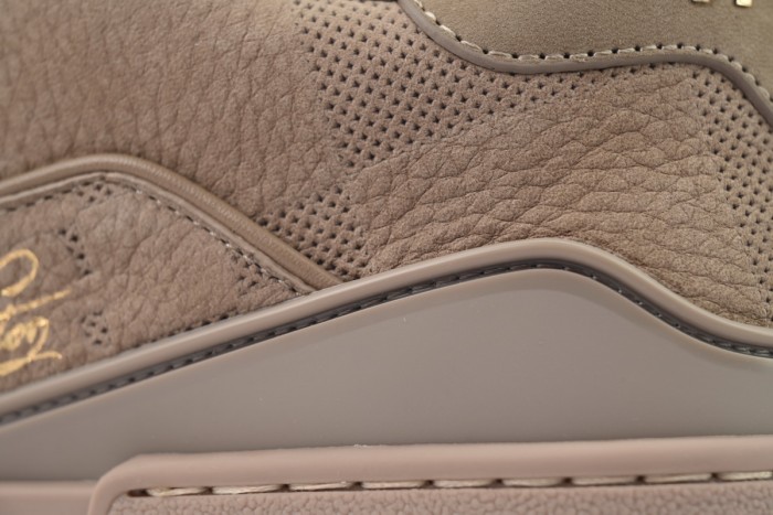 Louis Vuitton Trainer Brown Small