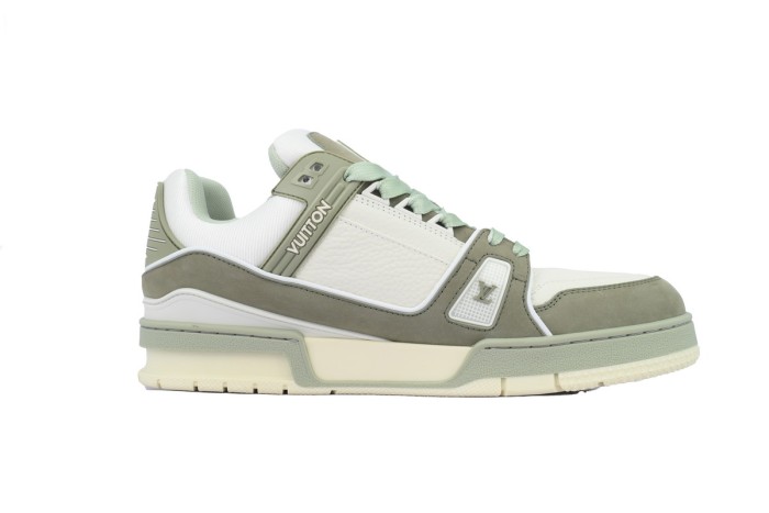 Louis Vuitton Trainer Frosted Green