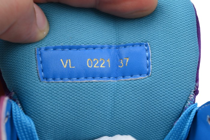 Louis Vuitton Trainer Purple Blue Diamond