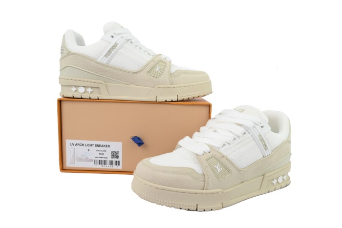 Louis Vuitton Trainer White Brown