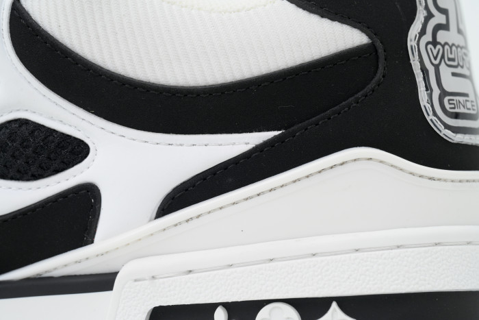 Louis Vuitton LV Skate Black and White