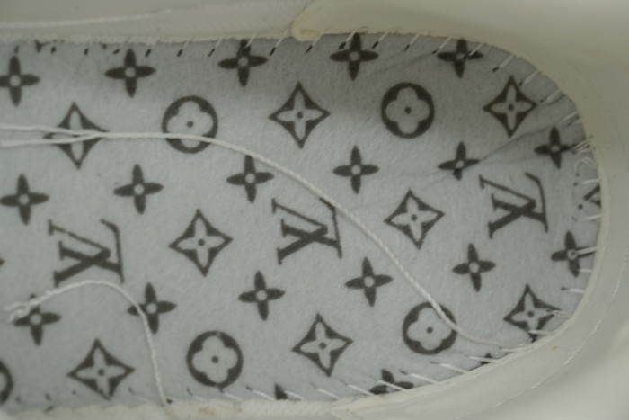 Lou1s Vuitt0n Skate Silver White Diamond