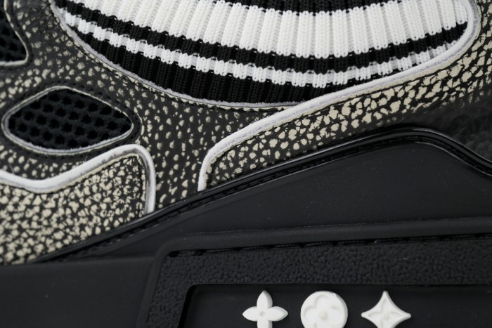 Lou1s Vuitt0n Skate Sneaker New Black Woolen Fabric