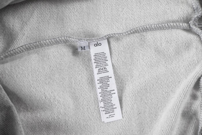 AL0 Accolade Crew Neck Pullover