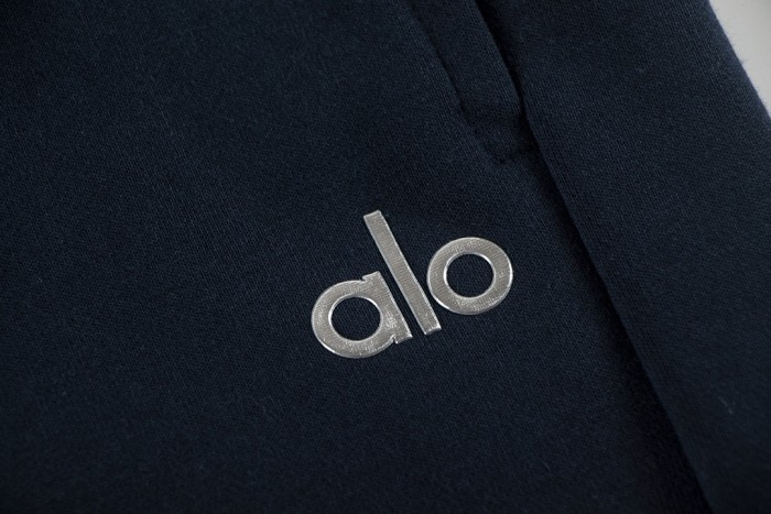 AL0 Accolade Pullover Pants