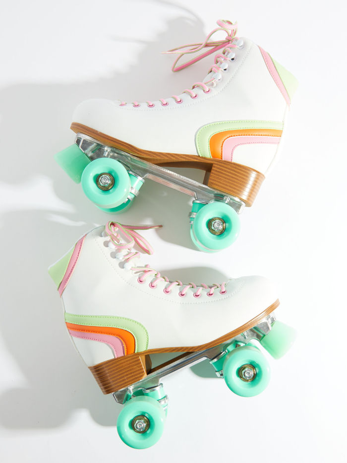 Brite Retro Skates - Mint Wheels