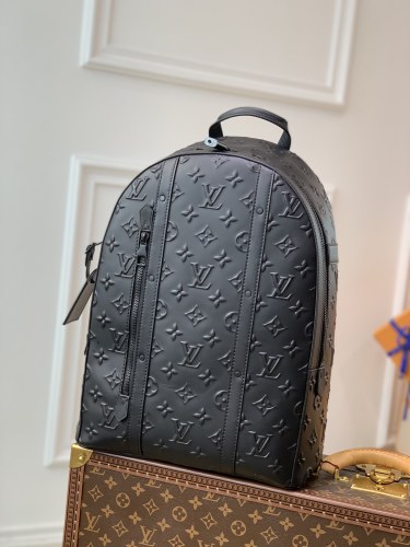 Armand backpack M57959 尺寸：31 /42 /15cm