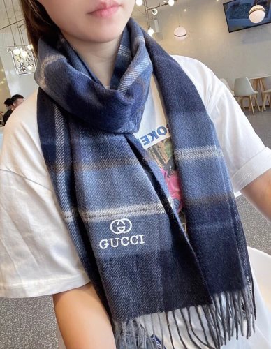 G*ucci new heavy check cashmere scarf