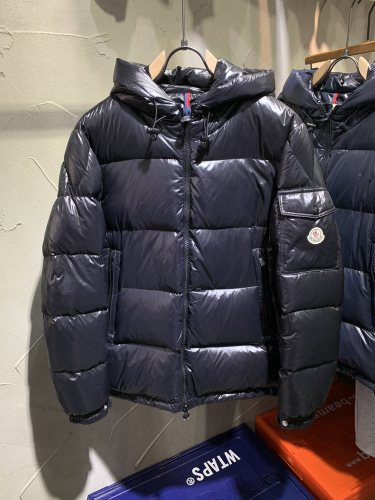 Down jacket Two-tone hooded down jacket