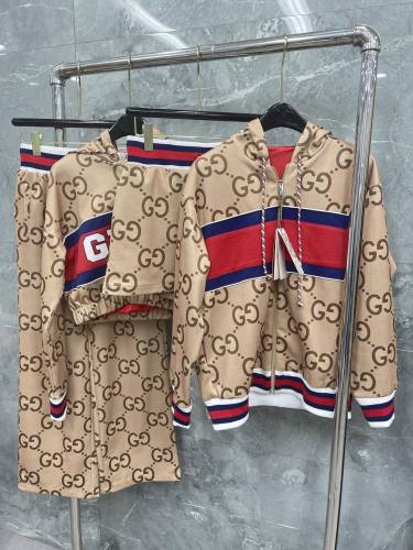 G*uc Early Spring 2022 Year of the Tiger Hot New Collection  suit