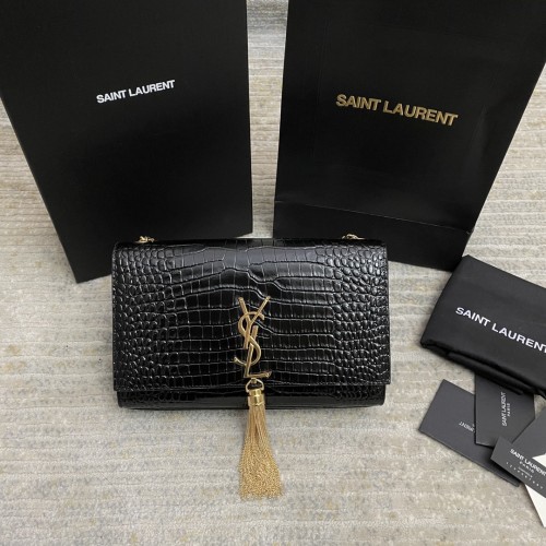 S*aint* Laurent fringed cow skin pressed with crocodile prin  354119