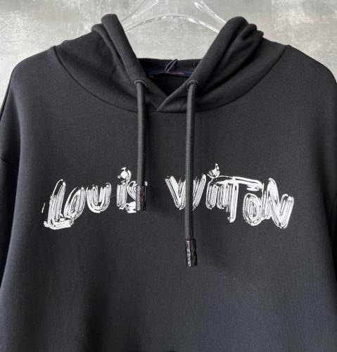 Louis*V 2022   White monogram cord hoodie