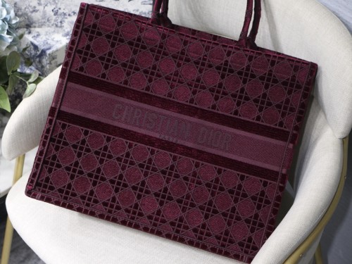 D*R M1286  Velvet handbag