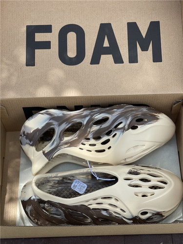 adidas Yeezy Foam RNNR MX Cream Clay