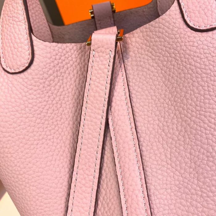 Genuine Togo Calfskin Leather Bucket Bag Designer Picotin Tote Bag with A Leather Horse Keychain 1 Sillk Scarf