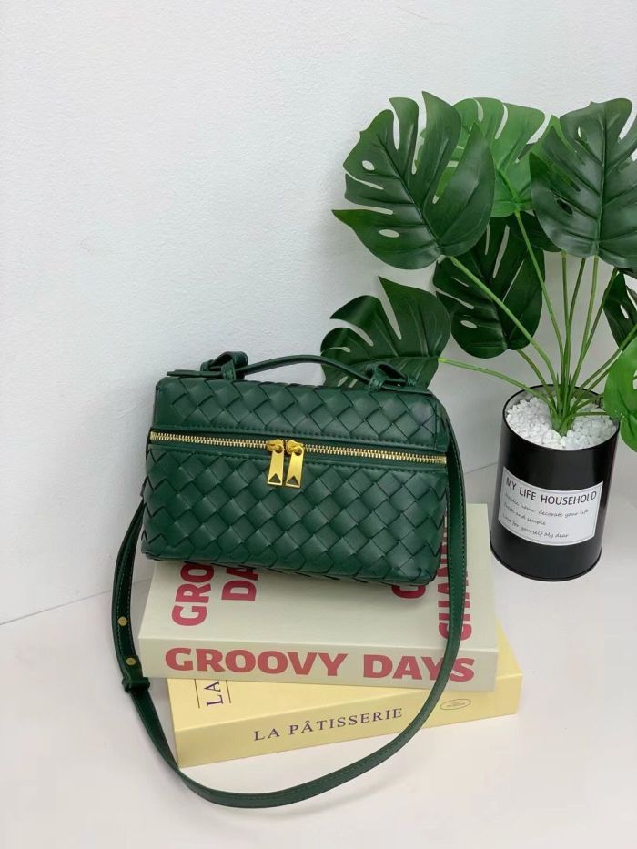 Cowhile Leather Woven Box Bag