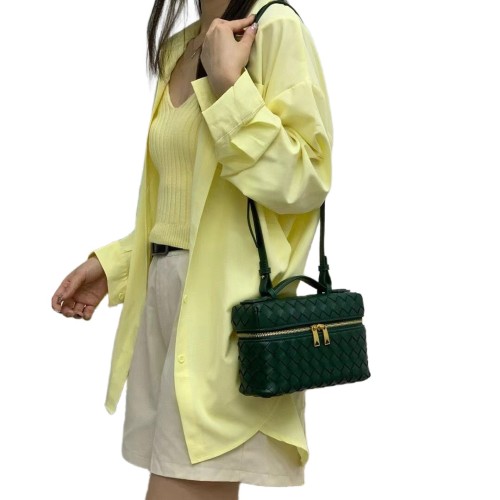 Cowhile Leather Woven Box Bag