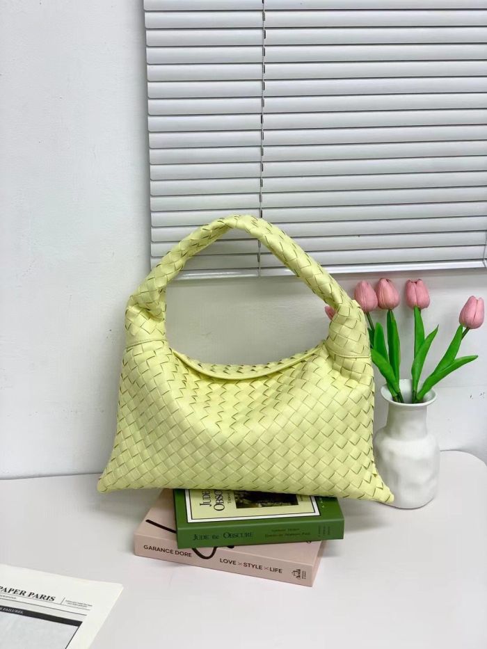 Woven Genuine Cowhile Leather Small Hop Bag