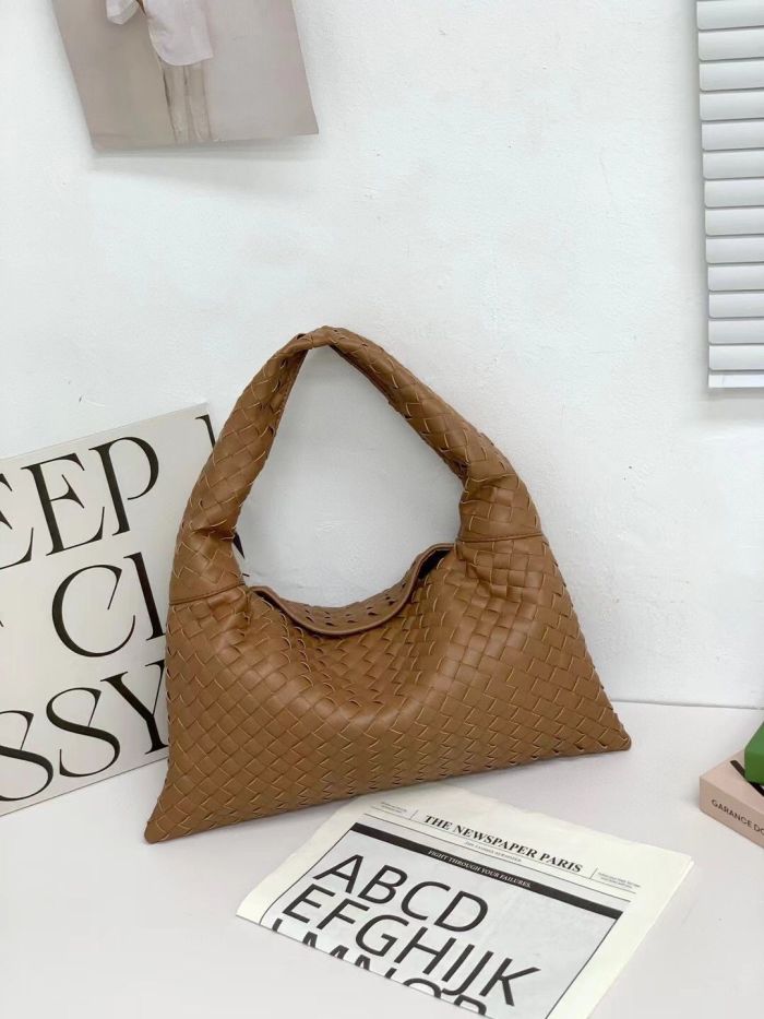 Woven Genuine Cowhile Leather Small Hop Bag