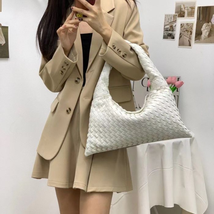 Woven Genuine Cowhile Leather Small Hop Bag