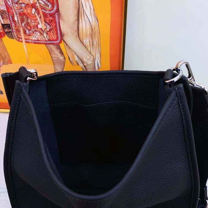 Genuine Cowhile Leather Evelyn Bag Designer Handbag
