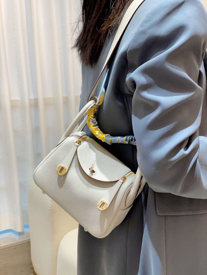 Genuine Calfskin Togo Leather Bag Designer Lindy Bags
