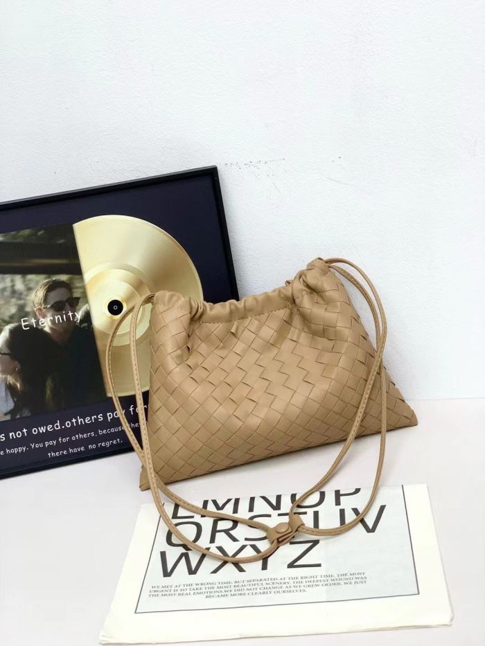 Woven Cowhile Leather Dustbag