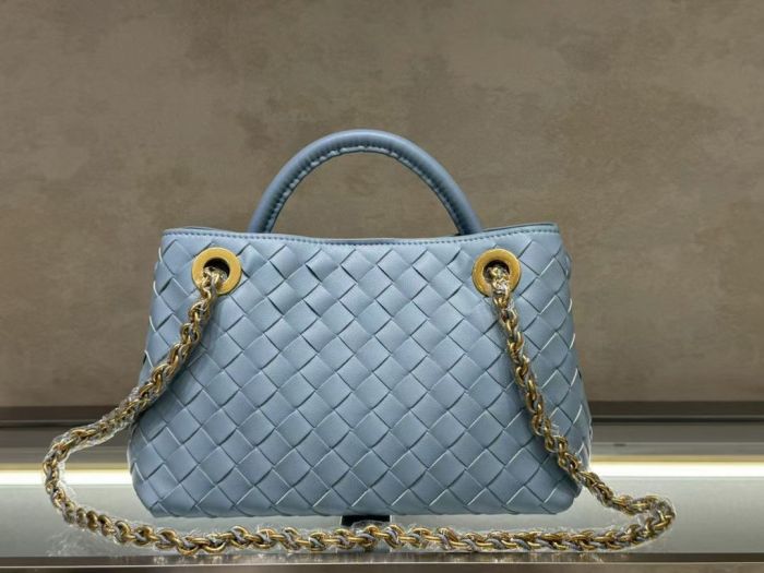 Woven Cowhile Leather Chain Shoulder Bag