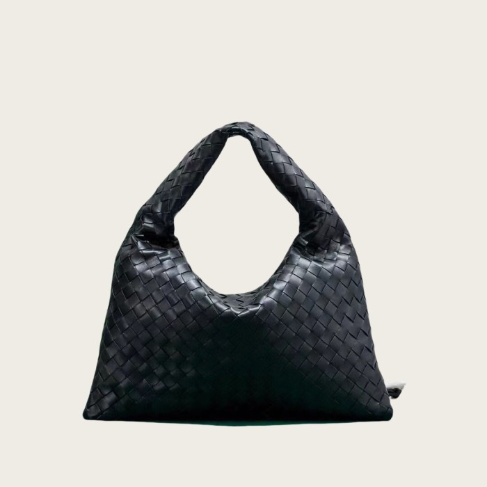 Genuine Lambskin Leather Hop Bag Woven Hobo Bag