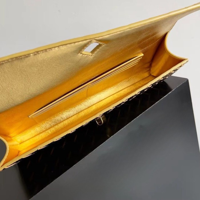 Top Lambskin Leather Long Clutch Purse With Handle