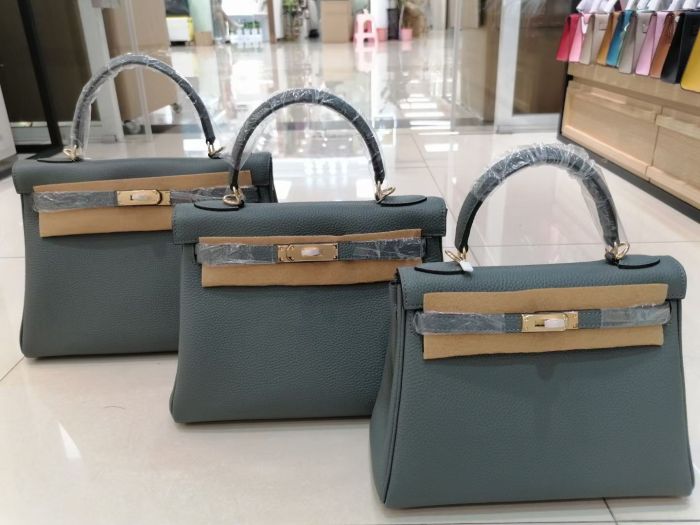 Togo Calfskin Leather Women Tote Shoulder Bag