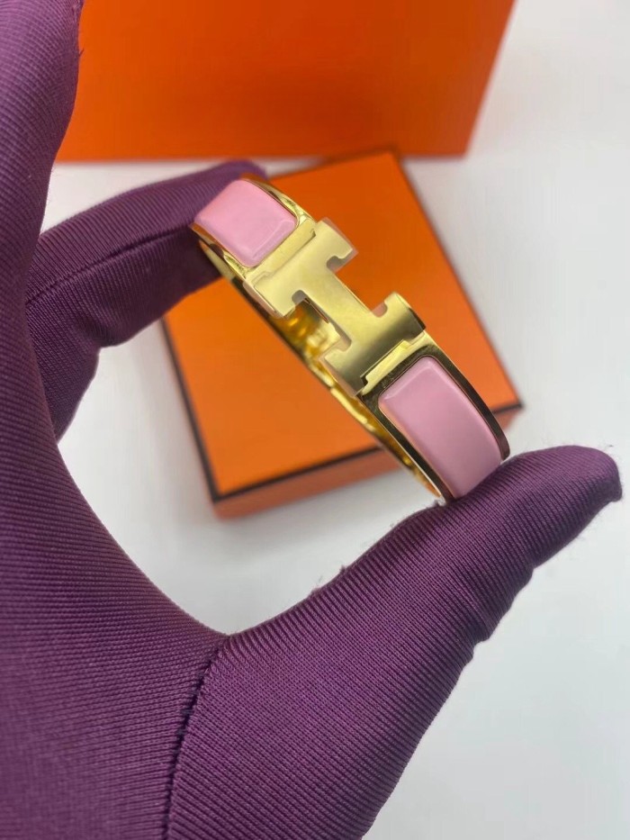 Wide H Bracelet
