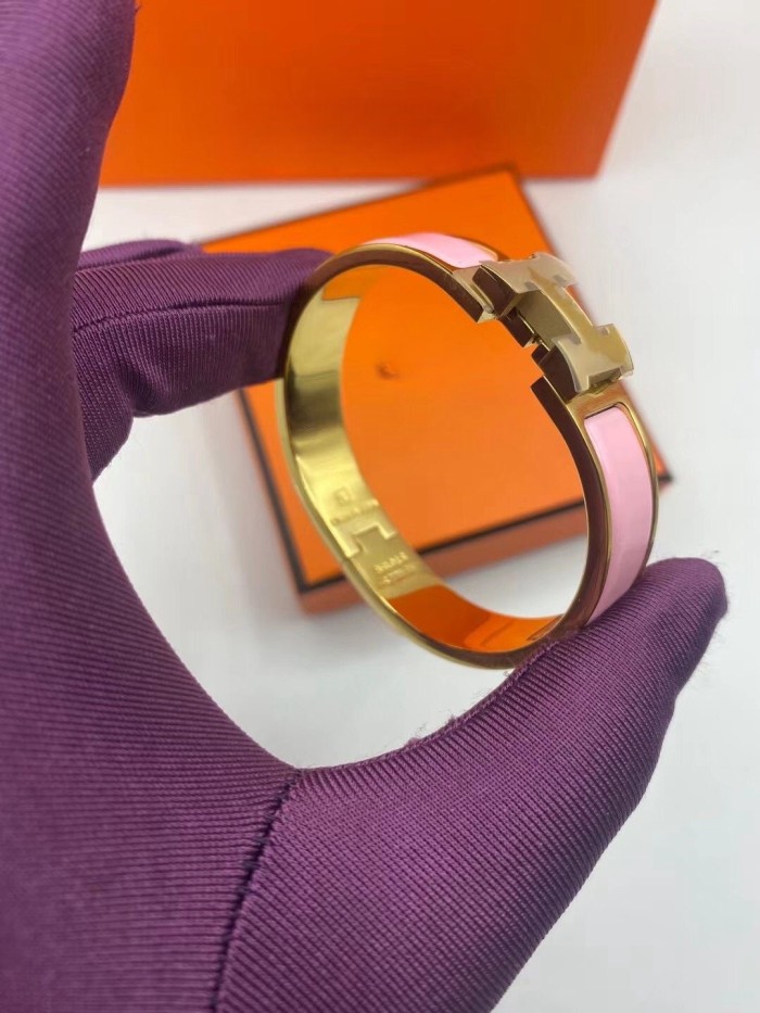 Wide H Bracelet