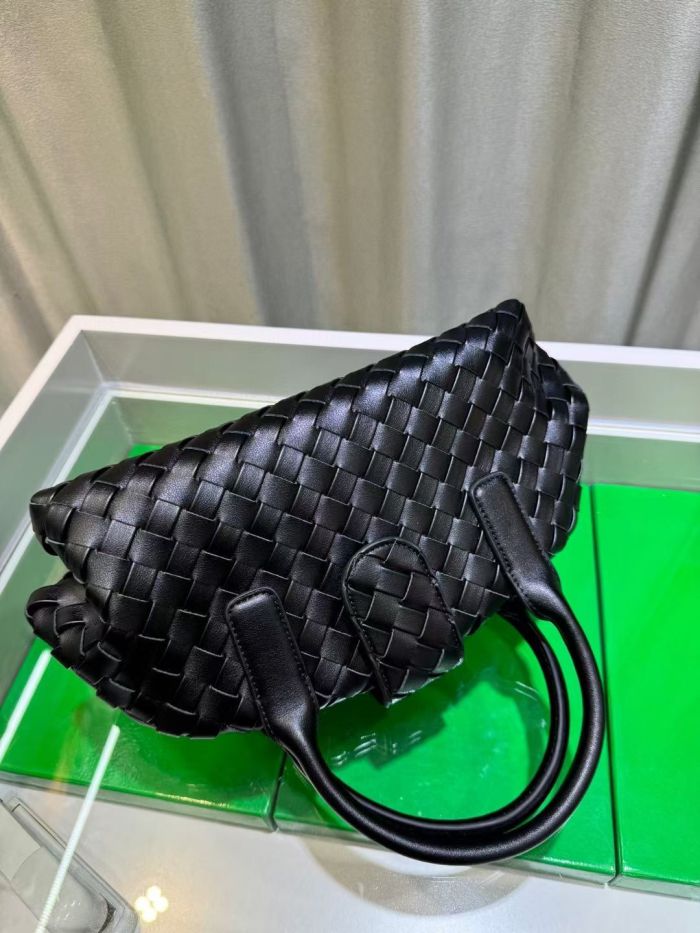 Genuine Cowhile Leather Woven Bag Designer Bowling Bag