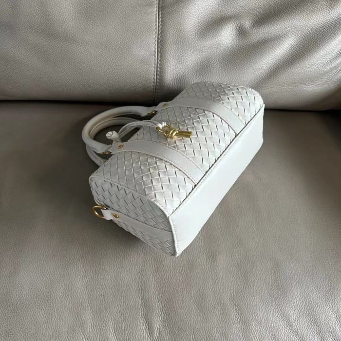 New Leather Woven Pillow Bag