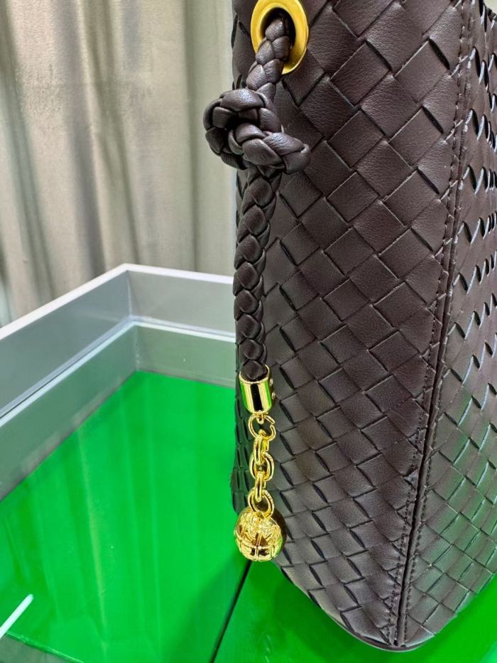 Leather Woven Bucket Bag
