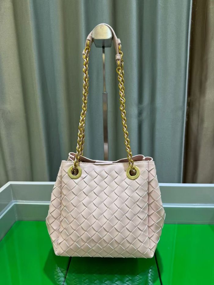 Leather Woven Chain Bag Designer Parachute Bag