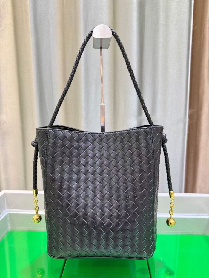 Leather Woven Bucket Bag