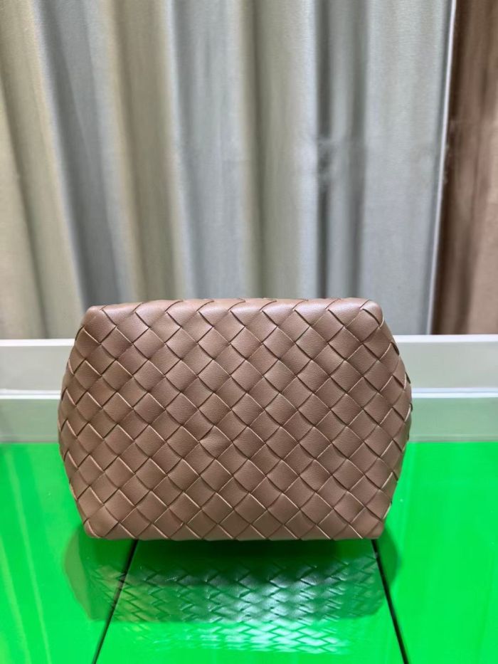 Leather Woven Chain Bag Designer Parachute Bag