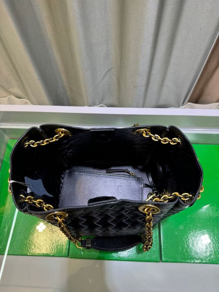 Leather Woven Chain Bag Designer Parachute Bag