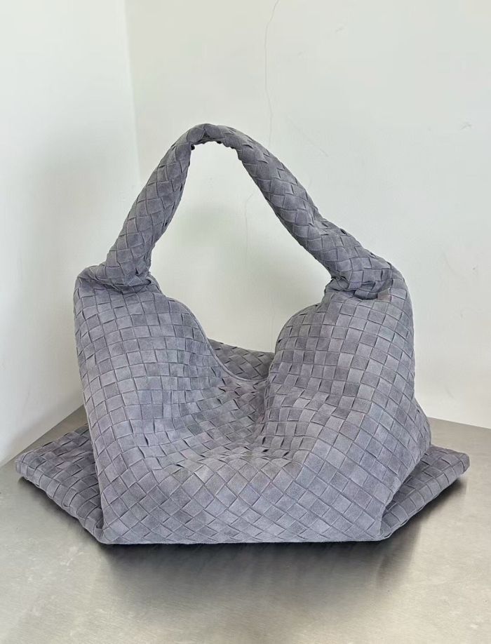 Genuine Leather Small Hop