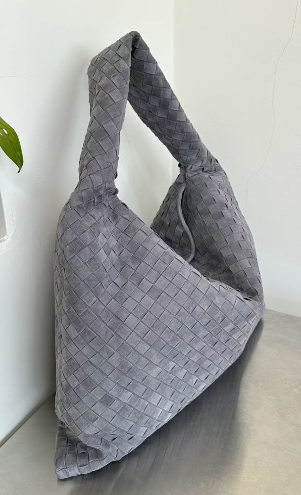 Genuine Leather Small Hop