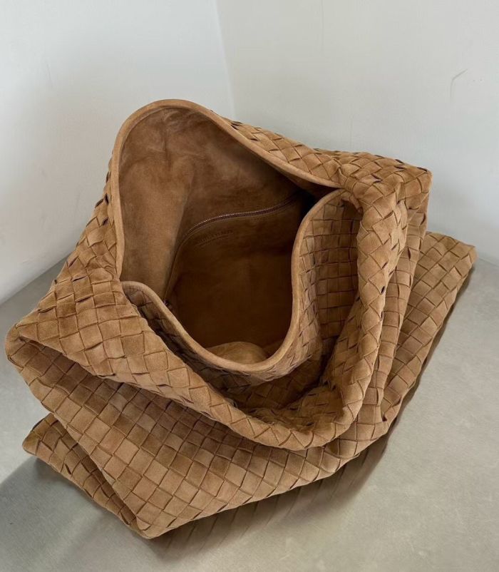 Genuine Leather Small Hop