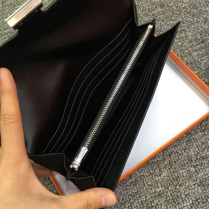 Epsom Leather H Bucket Wallet